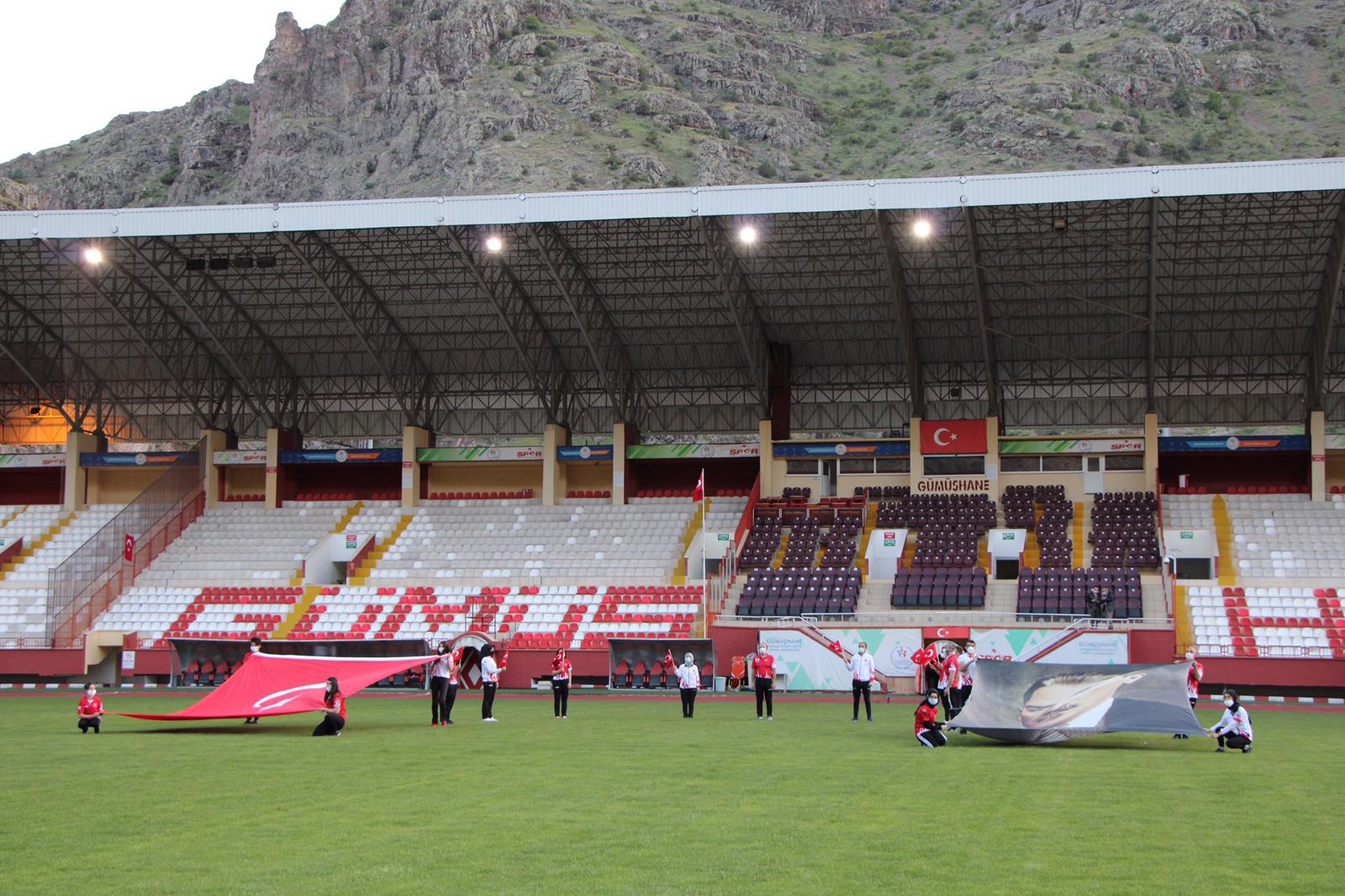 Gümüşhane 19.19’da tek yürek oldu 18