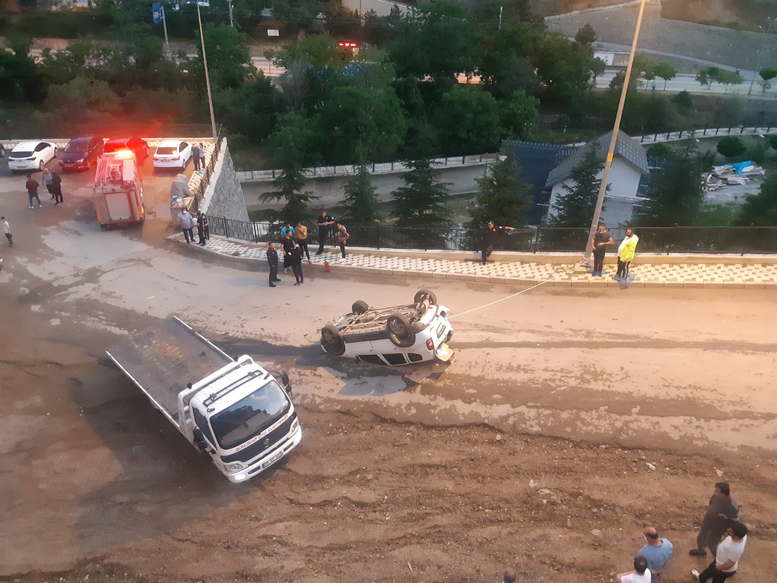 El frenini çekmeyi unutunca... 6