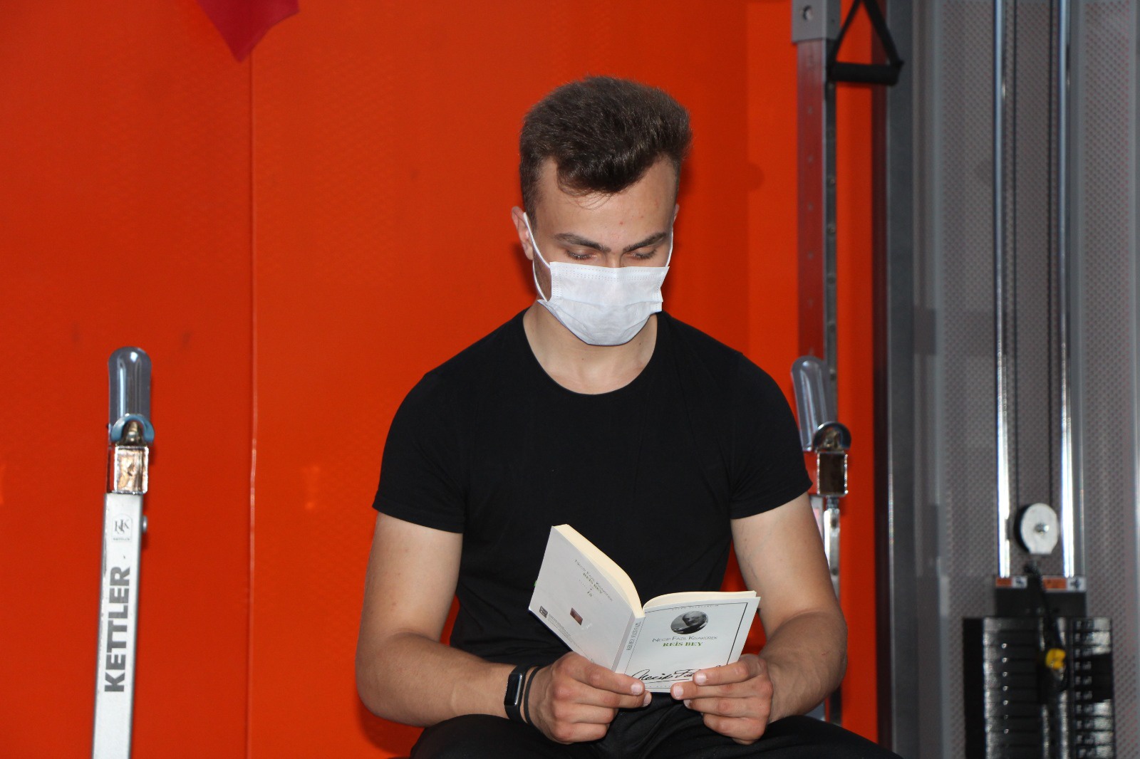 Gümüşhane’de sporcular her antrenmandan önce kitap okuyor 2