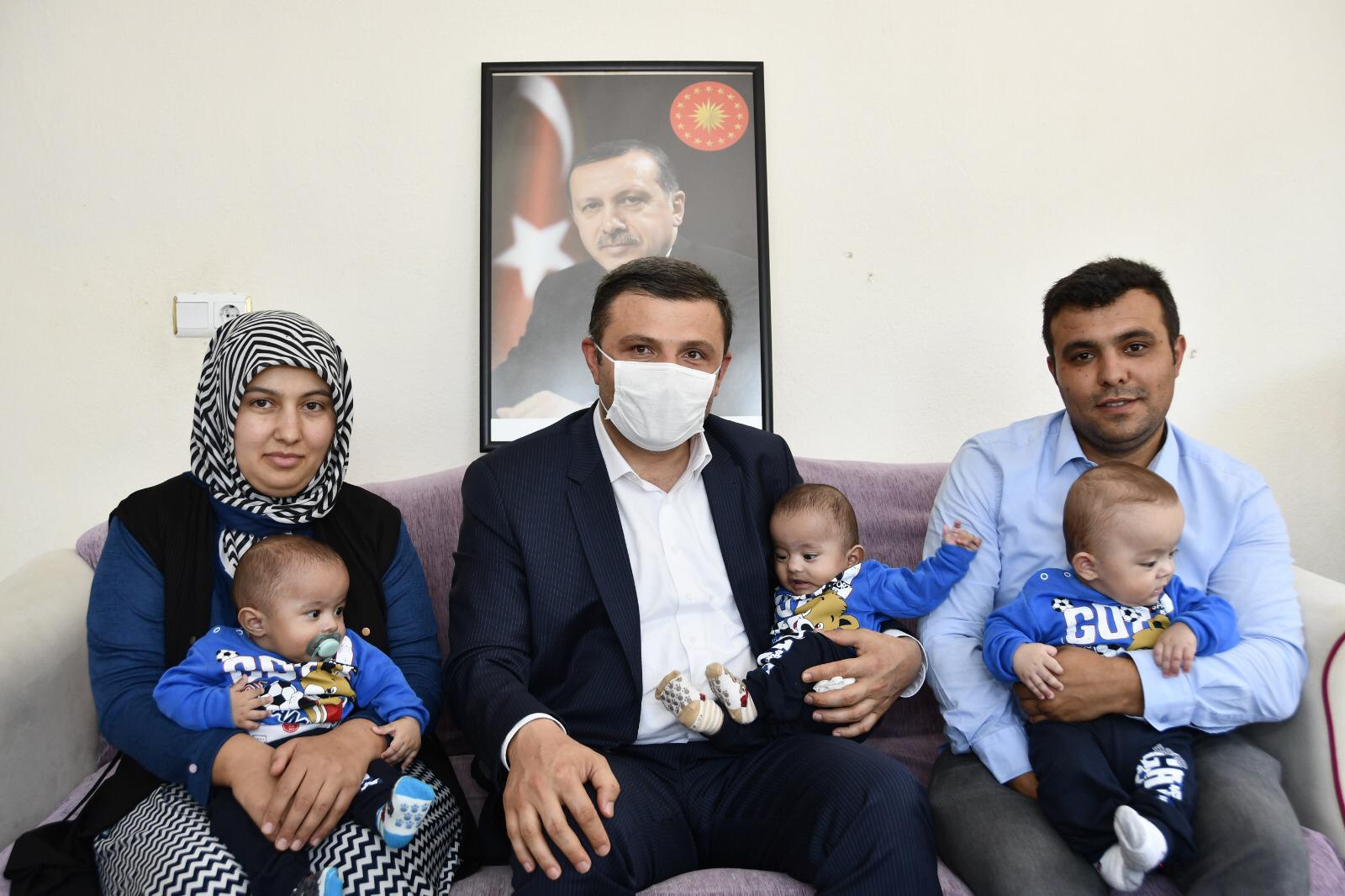 Üçüz bebeklerine 'Recep', 'Tayyip', 'Erdoğan' ismini verdi 3