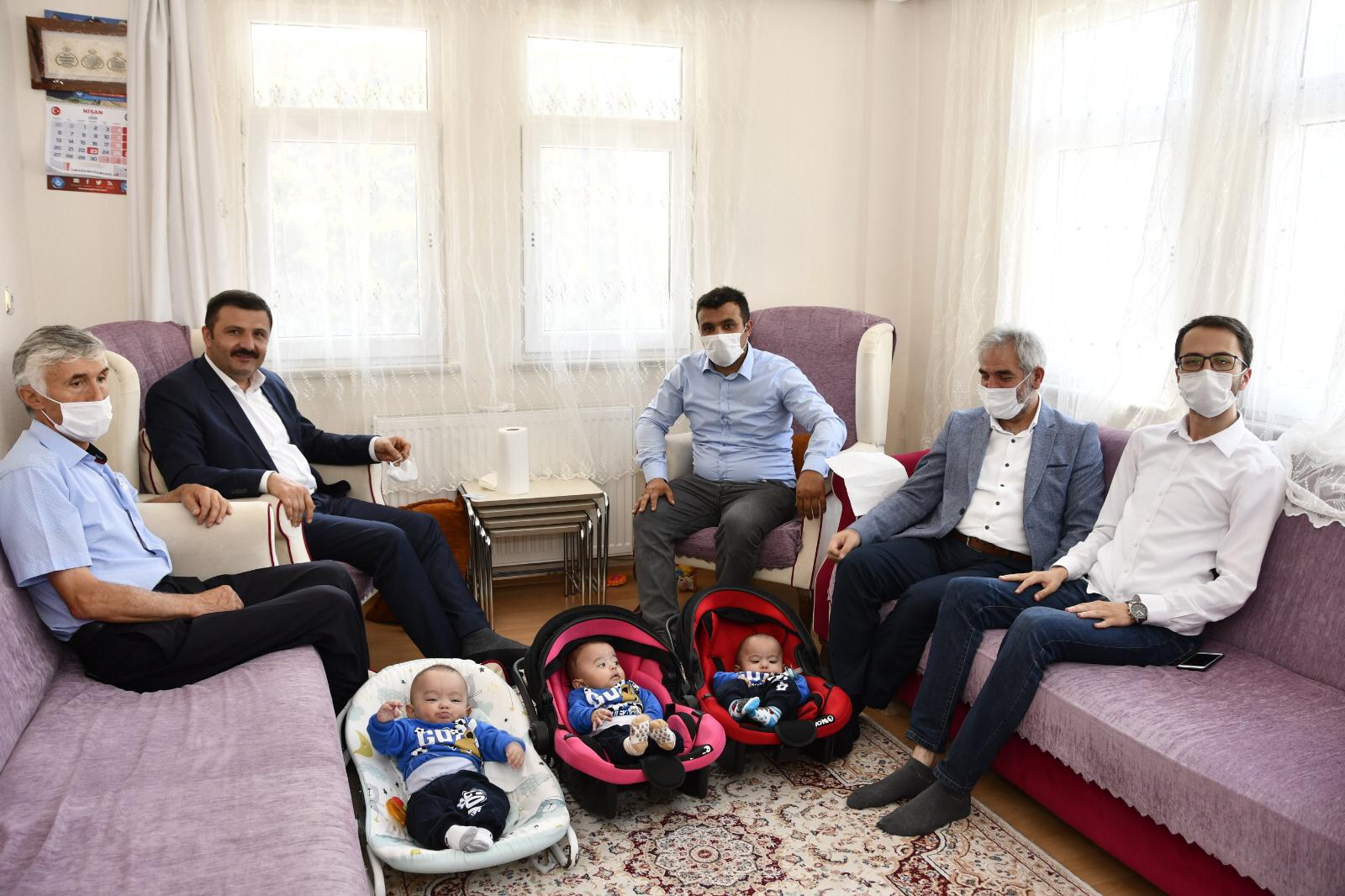 Üçüz bebeklerine 'Recep', 'Tayyip', 'Erdoğan' ismini verdi 4