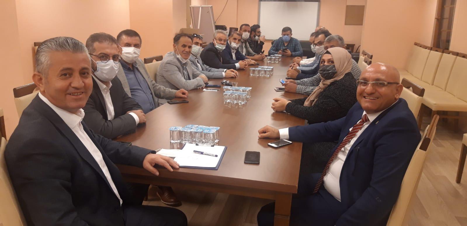 Gümüşhanespor’da görev dağılımı yapıldı 3