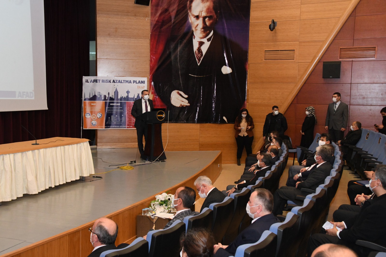 Gümüşhane’de İl Afet Risk Azaltma Planı (İRAP) Toplantısı Yapıldı 4