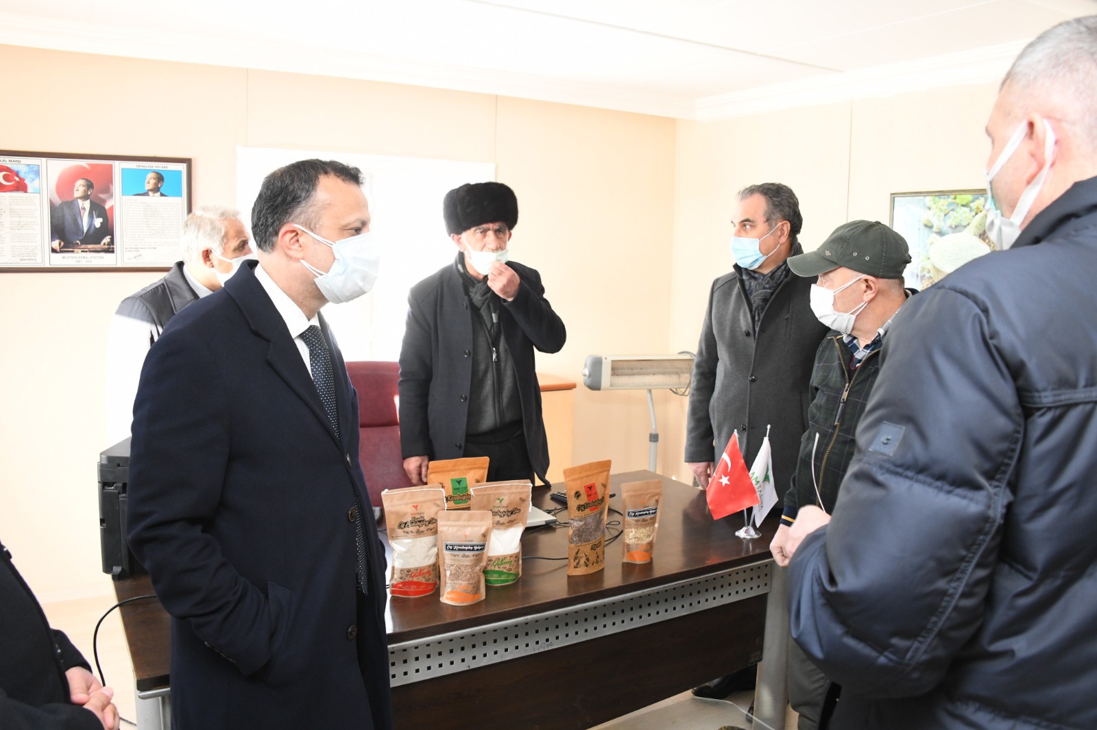 Vali ve Milletvekillerinden Kelkit temasları 1