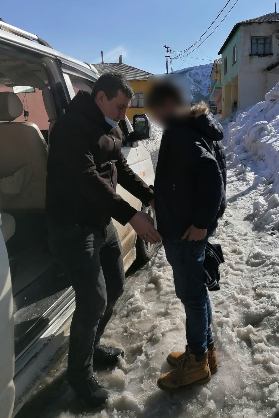 Ülkü Ocaklarından 210 çocuğa bot ve mont 8