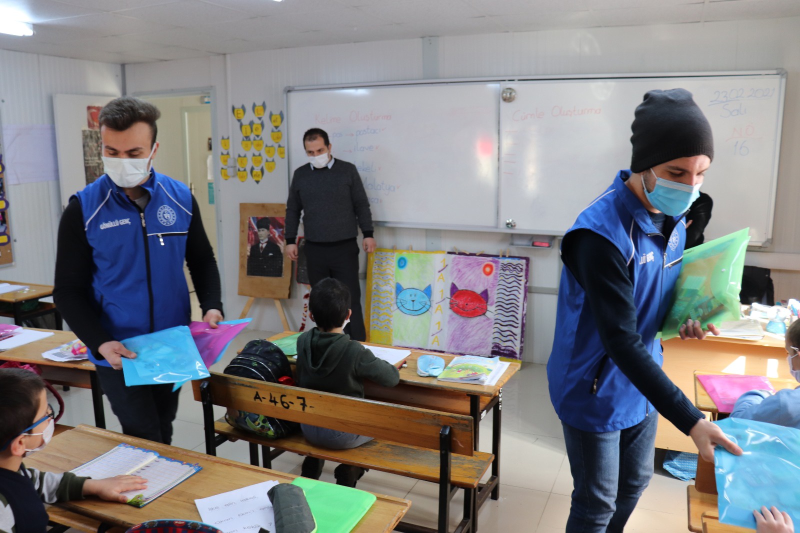 Gençlik Merkezi minik yürekler için köy okullarında 3