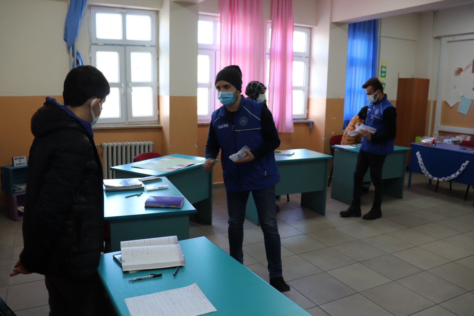 Gençlik Merkezi minik yürekler için köy okullarında 8