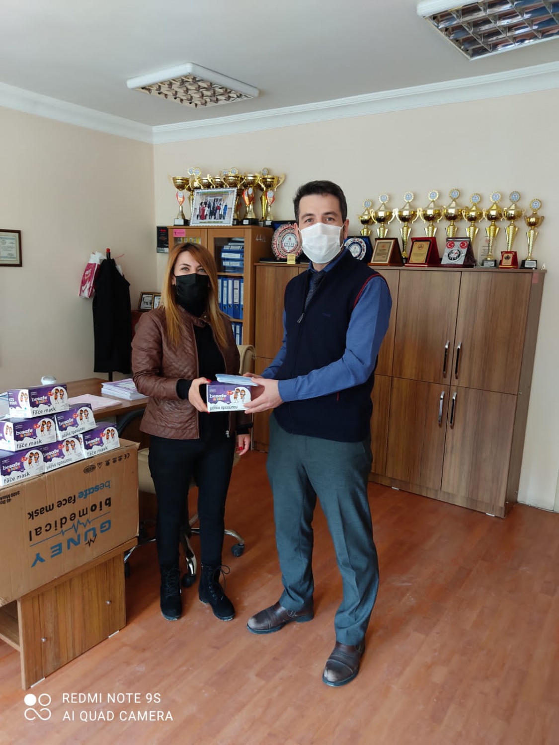 ŞİDEF okulları unutmadı  2