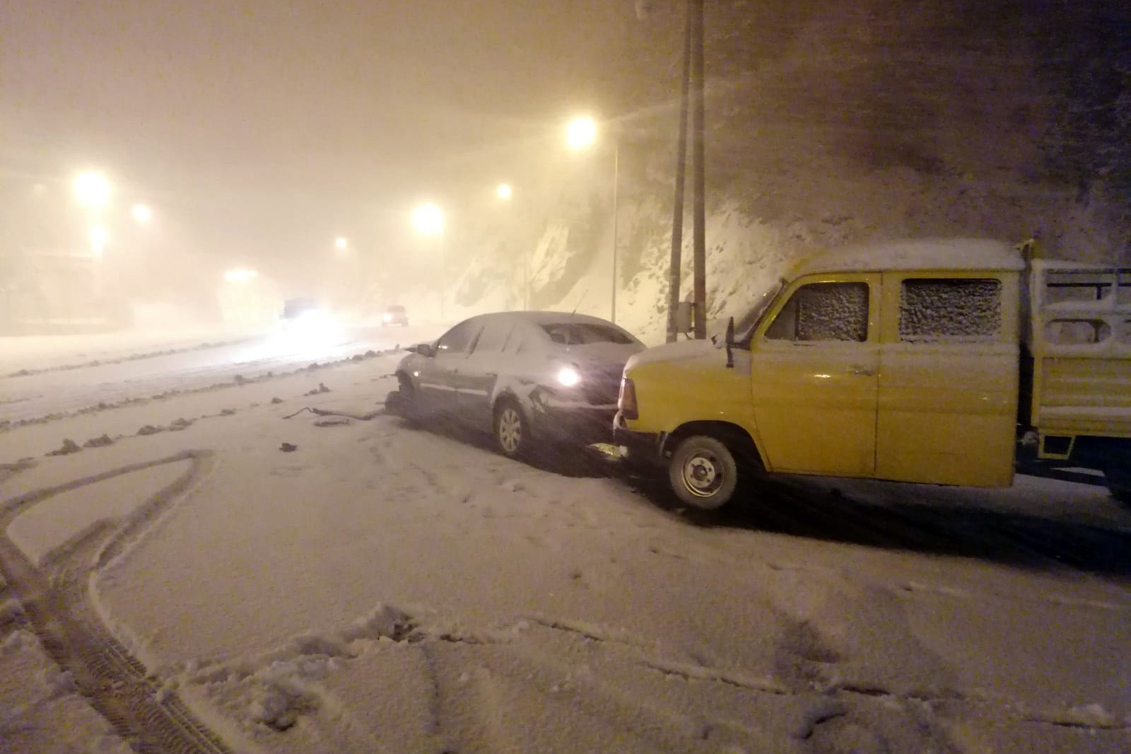 Zigana dağında trafik kazası: 1 yaralı 5