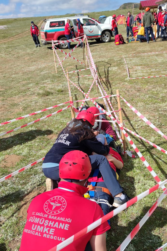 UMKE ekipleri Gümüşhane yaylalarında tatbikat yaptı 12