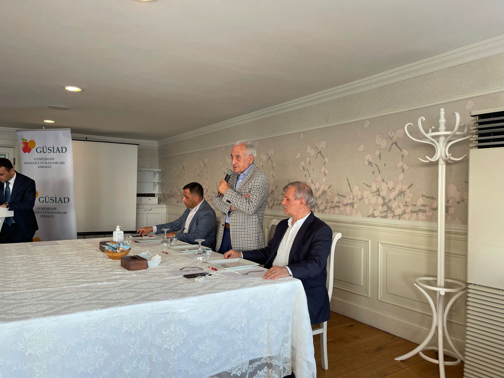 GÜSİAD Yüksel Yalçın'la devam dedi 12