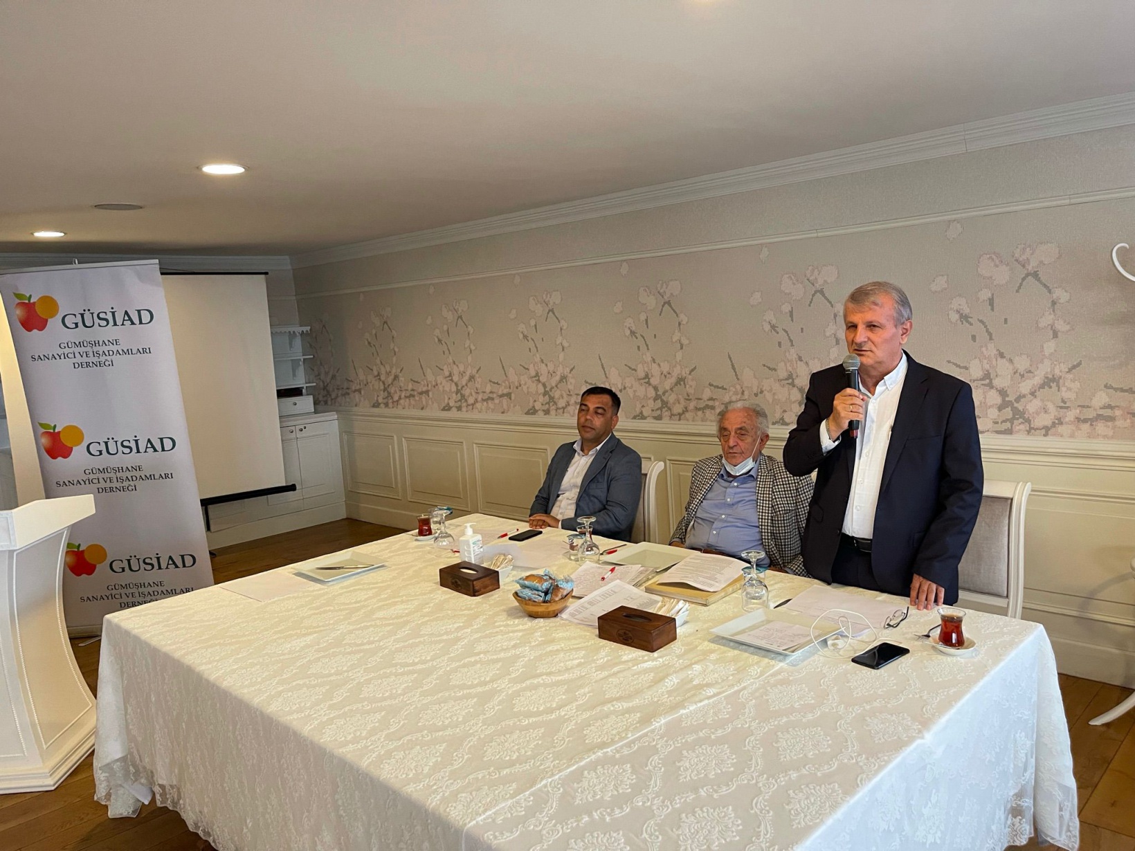 GÜSİAD Yüksel Yalçın'la devam dedi 9