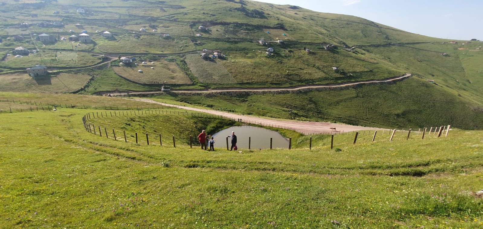 Dumanlı Dipsiz Göl’den eşsiz manzaralar 2