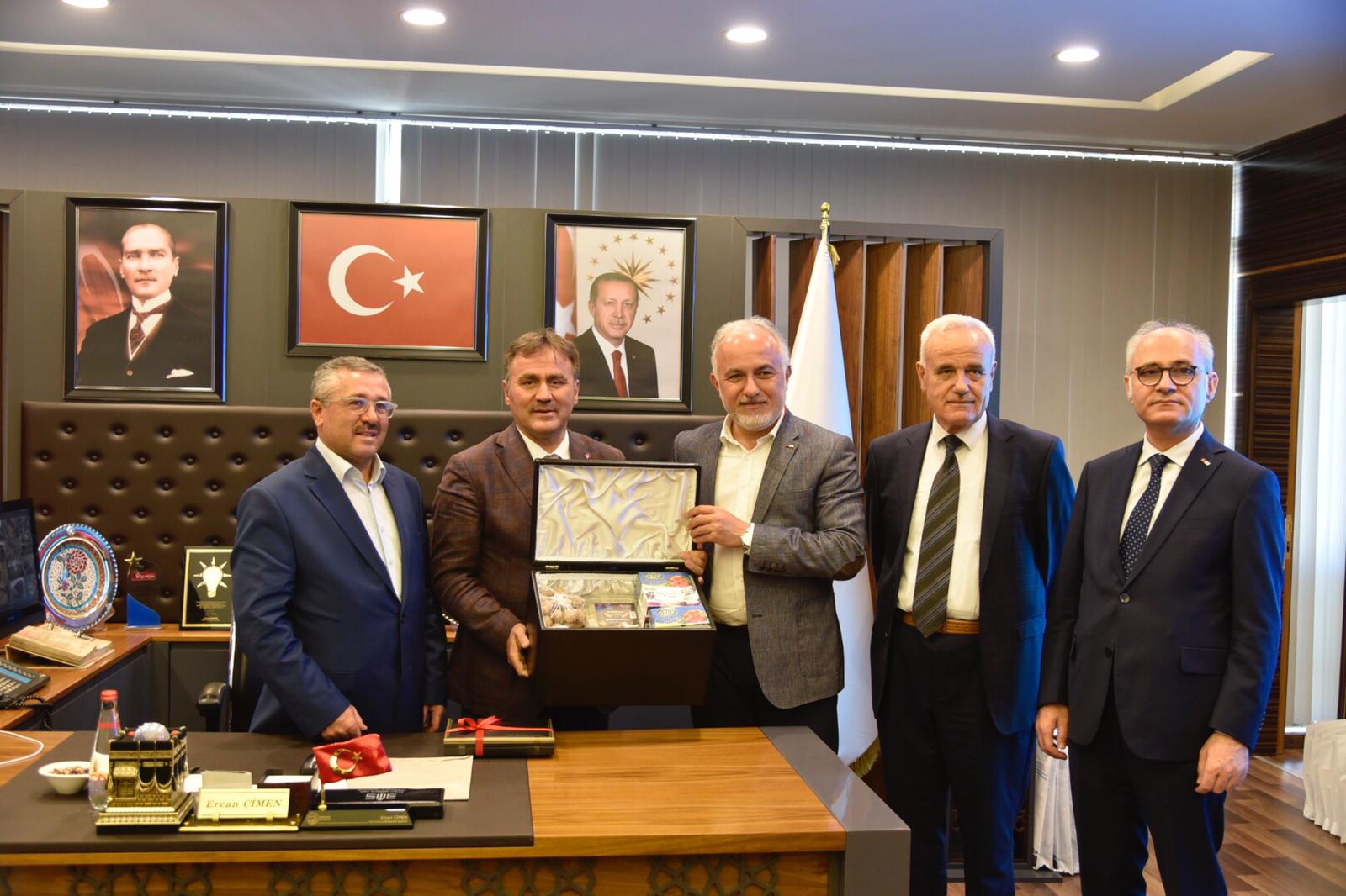 Türk Kızılay’ı yangın bölgesinde 300 bin kişiye ulaştı 17