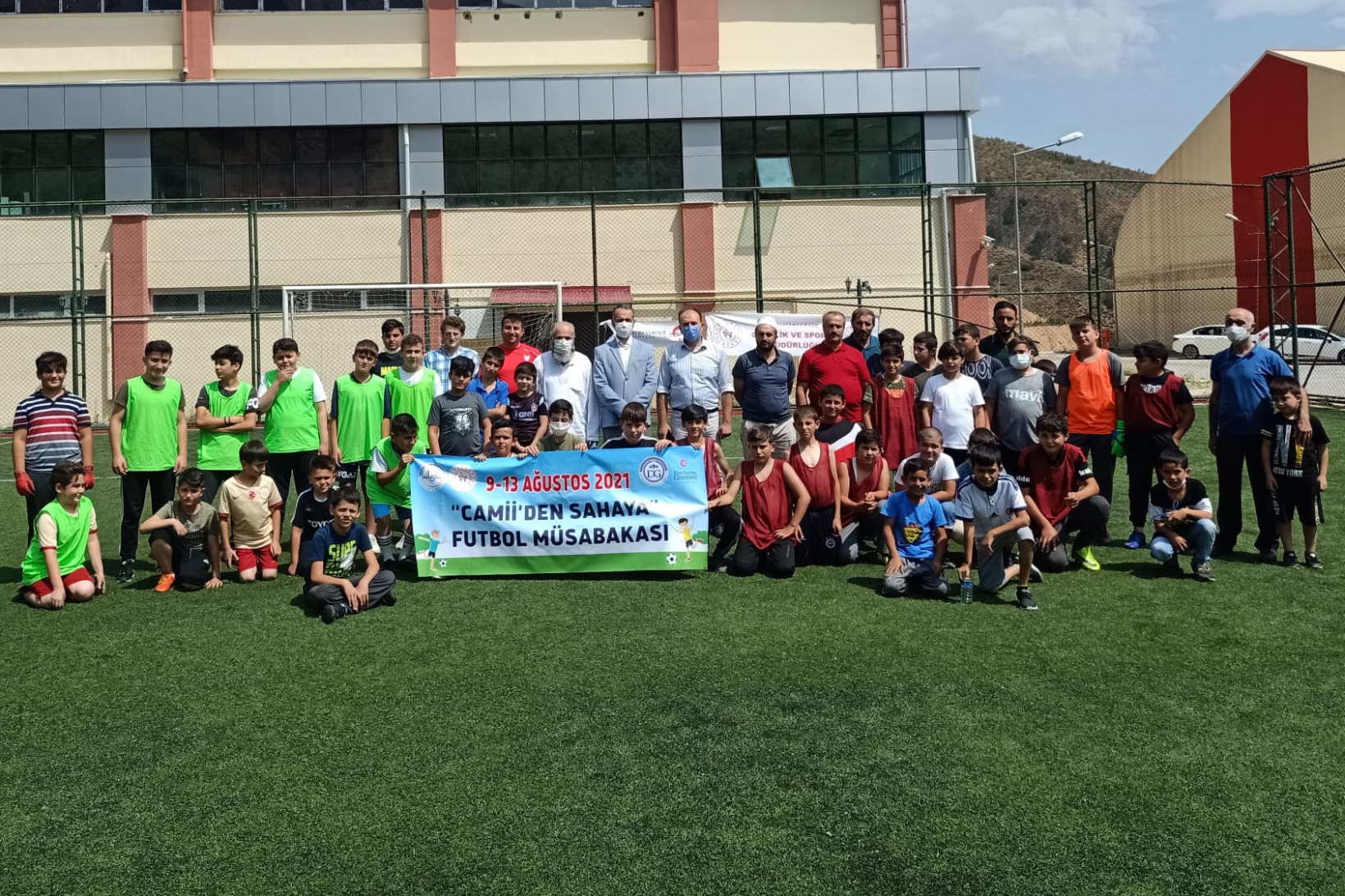 Önce Kur'an Kursuna sonra halı sahaya gittiler 4