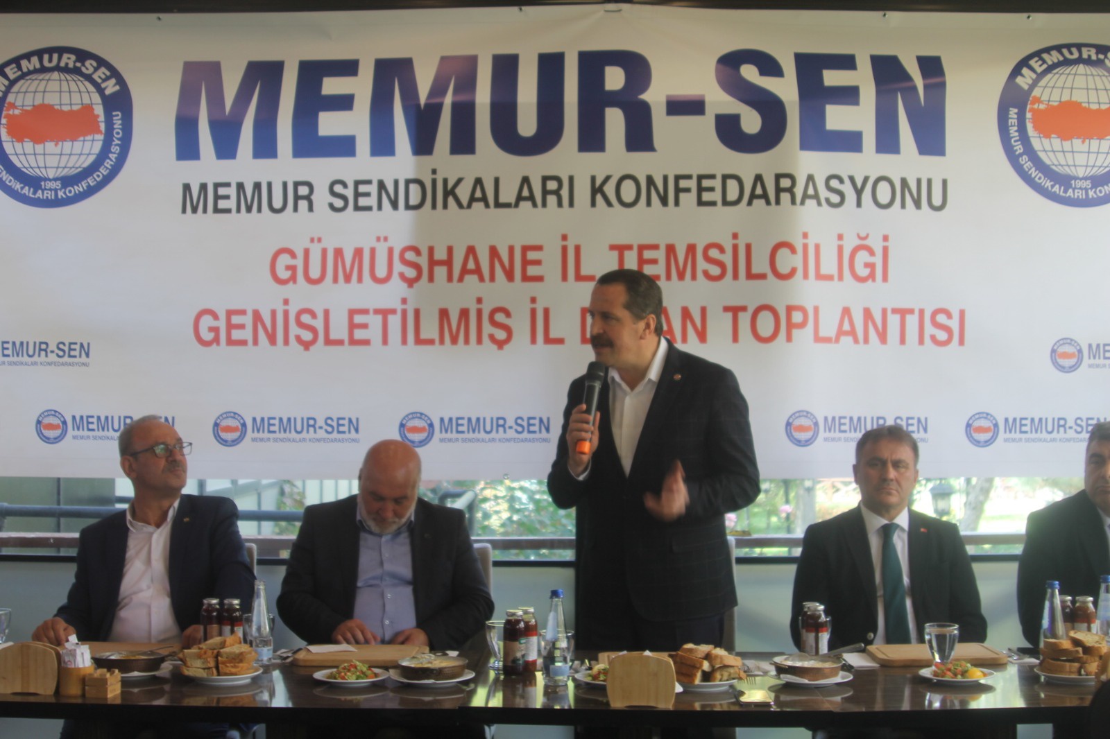 Yalçın: 350 kazanımın altında Memur-Sen olarak imzamız var 10