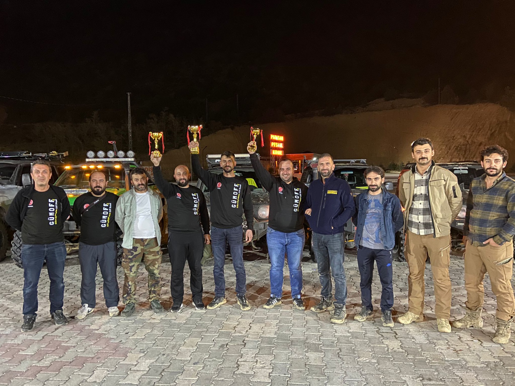 Kupa avcıları kupaya doymuyor 1