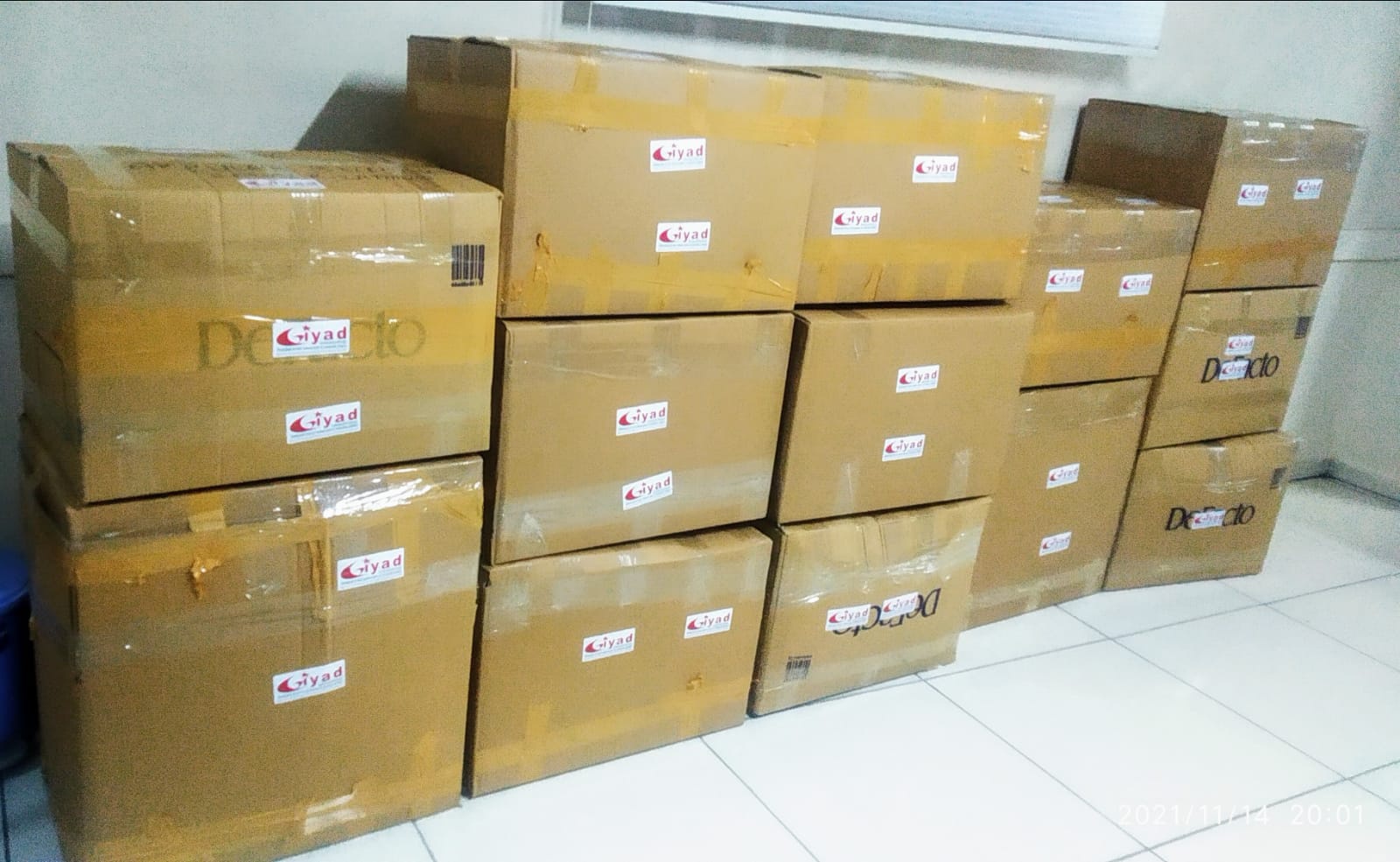 GİYAD ‘Çocuklarımız Üşümesin’ diyerek mont ve ayakkabı gönderdi 5