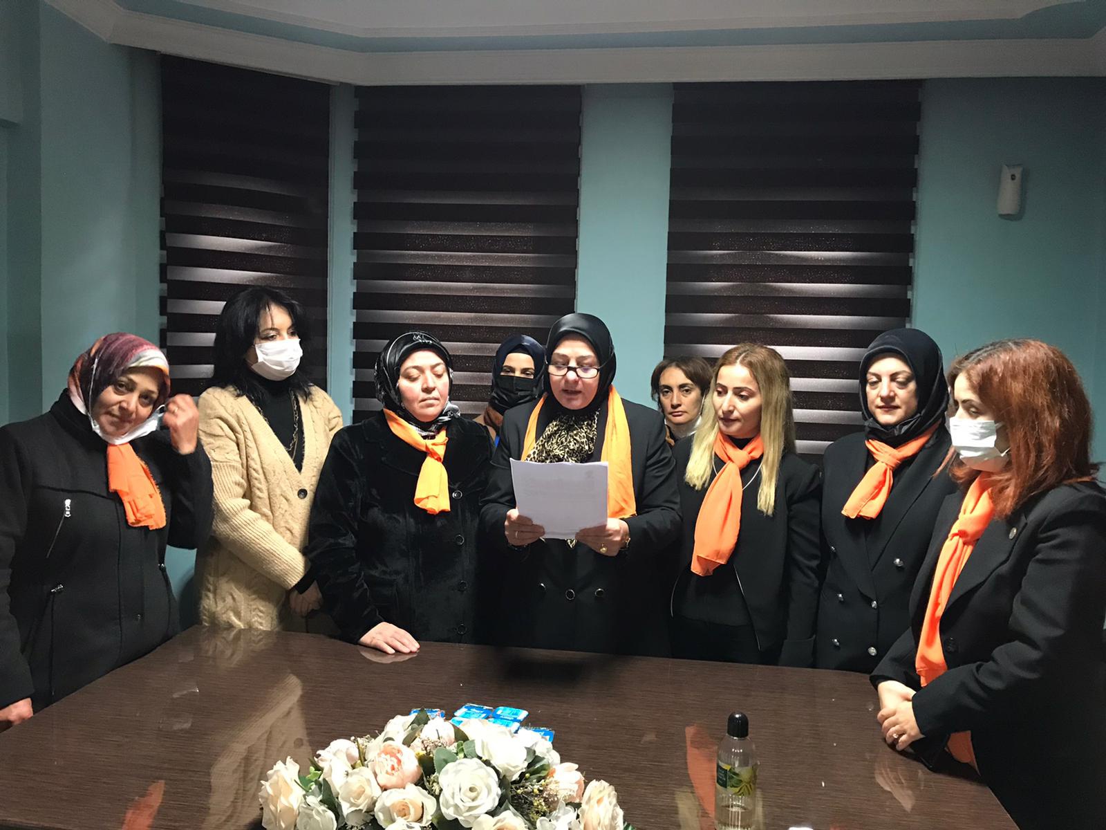 AK Kadınlar kadına şiddeti kınadı 2