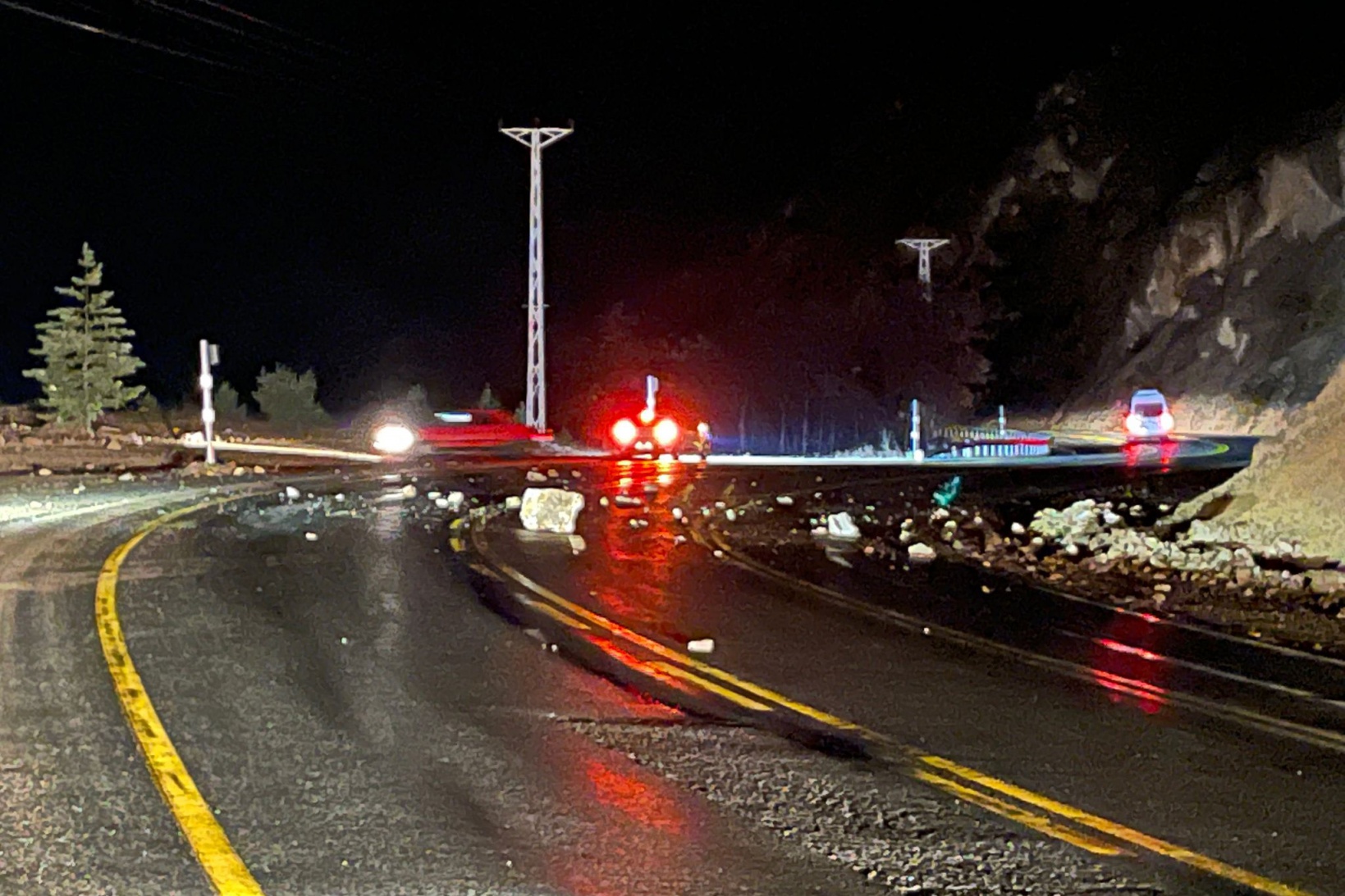 Zigana dağında ölümden döndüler 5