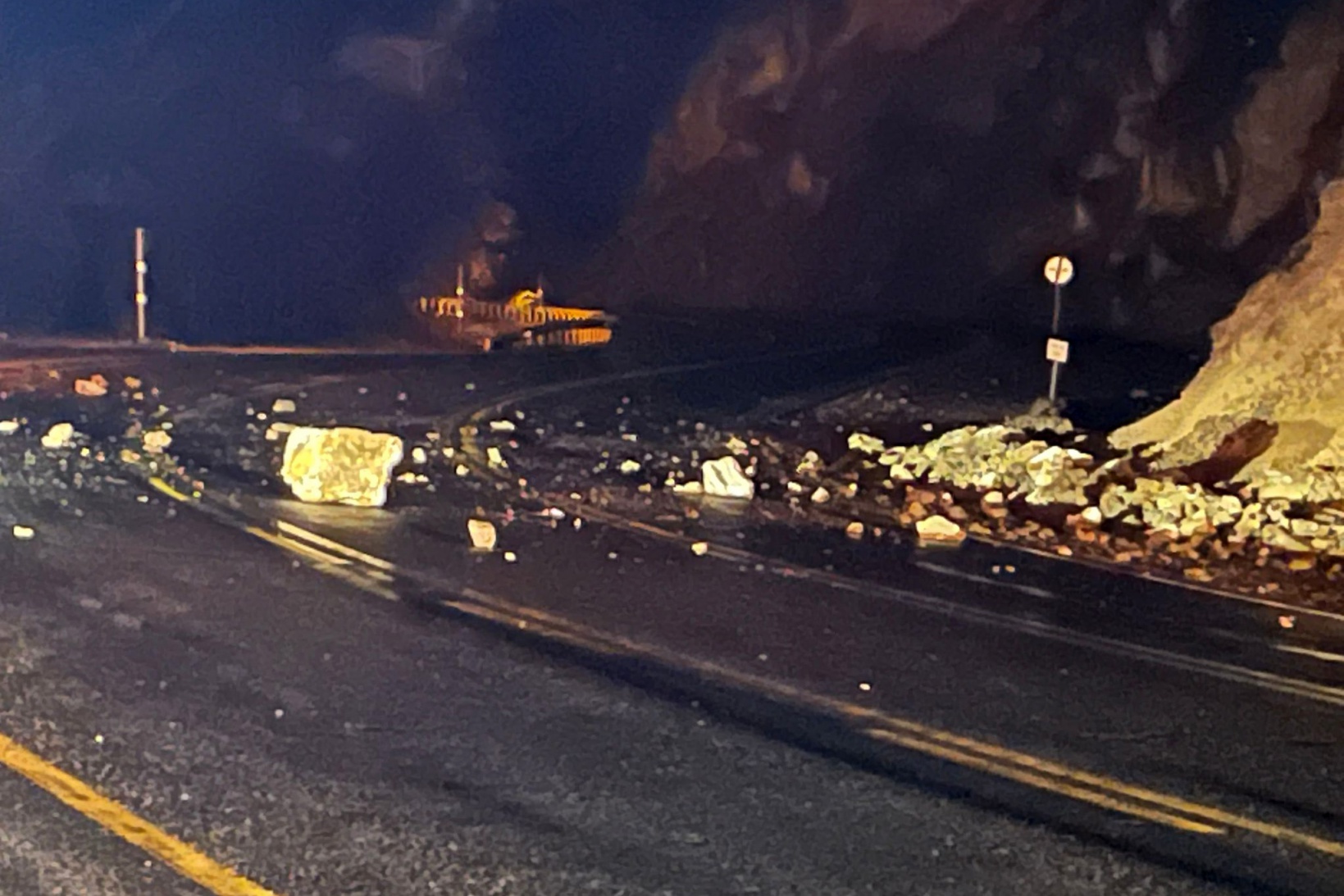 Zigana dağında ölümden döndüler 1