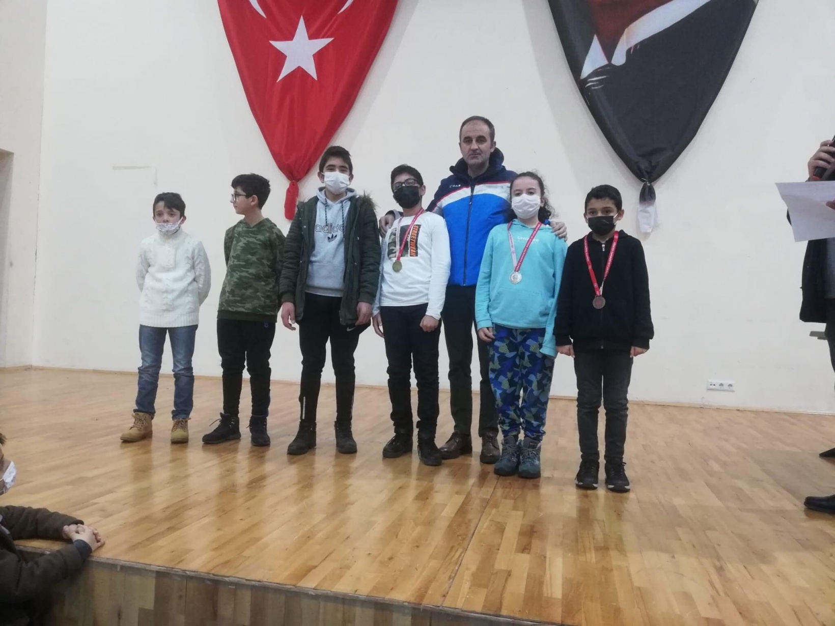 Gümüşhane’de satrançta sevindiren görüntü 7