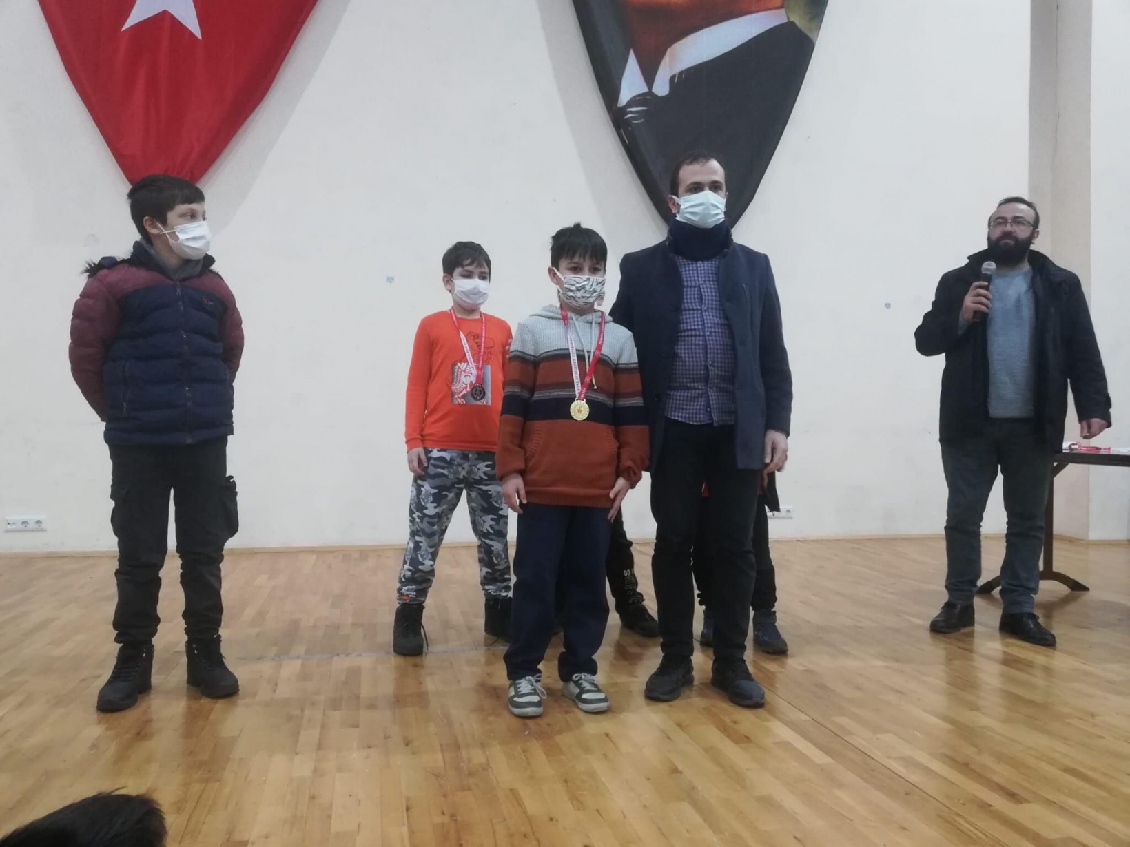 Gümüşhane’de satrançta sevindiren görüntü 5