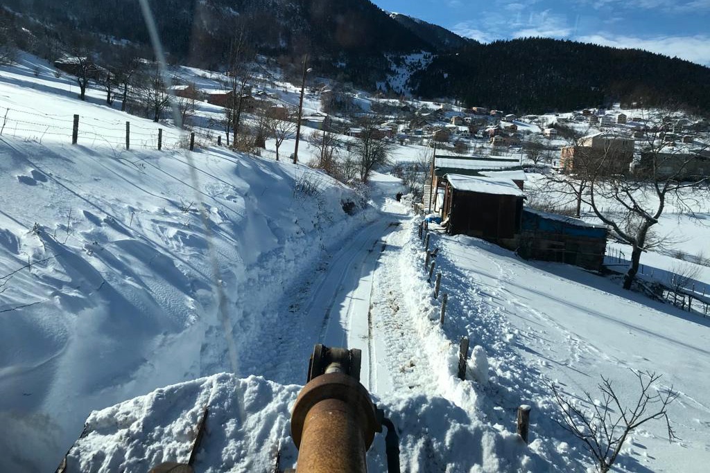 Gümüşhane’de kapalı köy yolları açılıyor 3