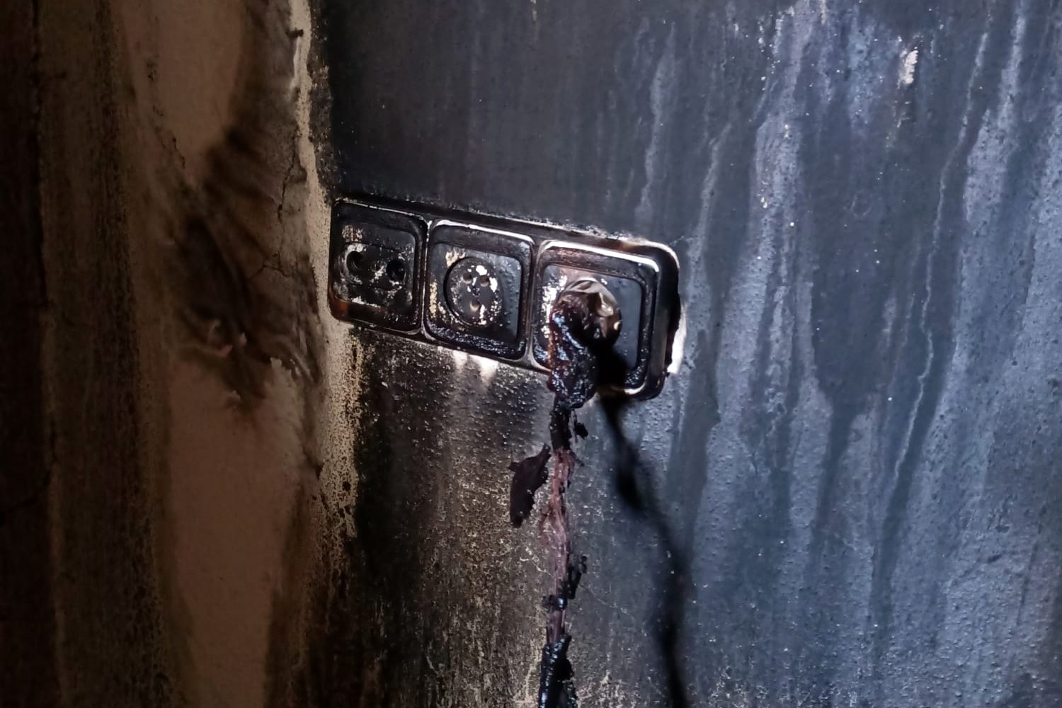 Gümüşhane’de ev yangını korkuttu 2