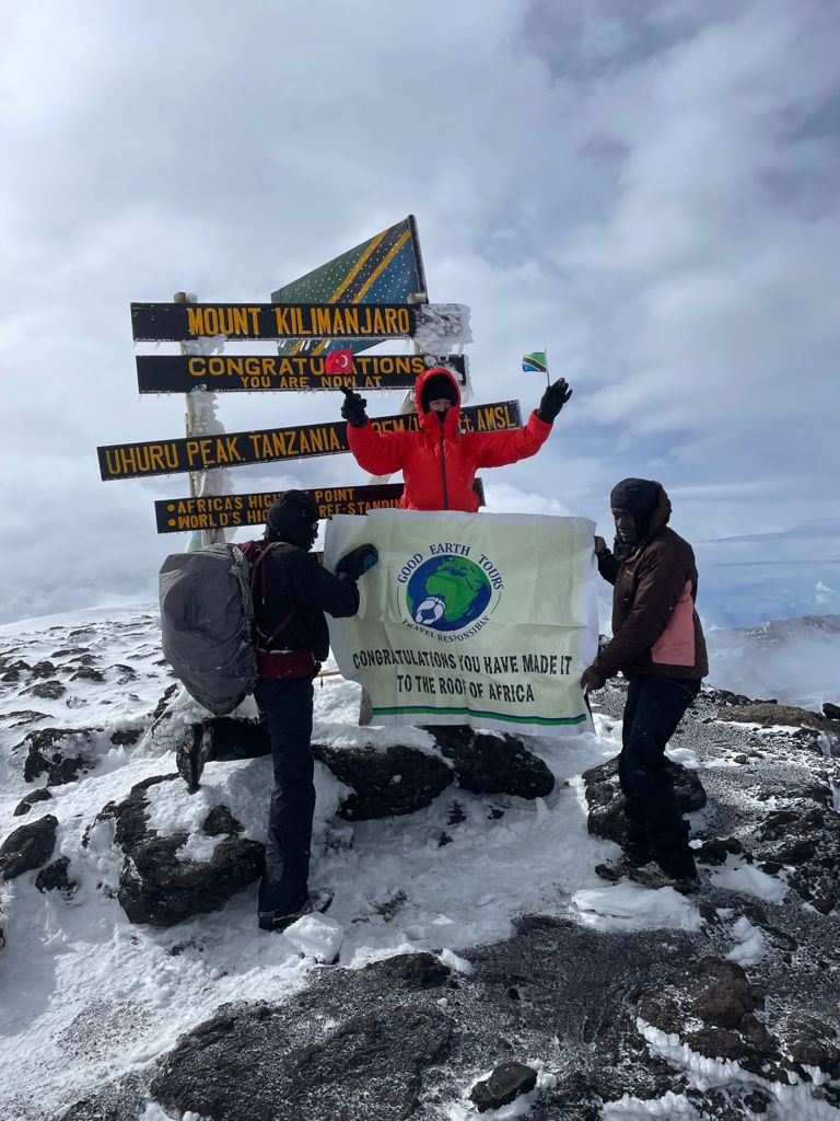 Kilimanjaro’da bir Gümüşhaneli: Hakan Yalçın 16