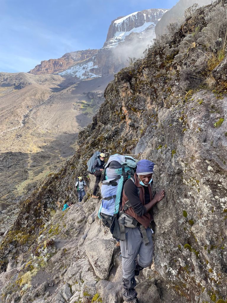 Kilimanjaro’da bir Gümüşhaneli: Hakan Yalçın 19
