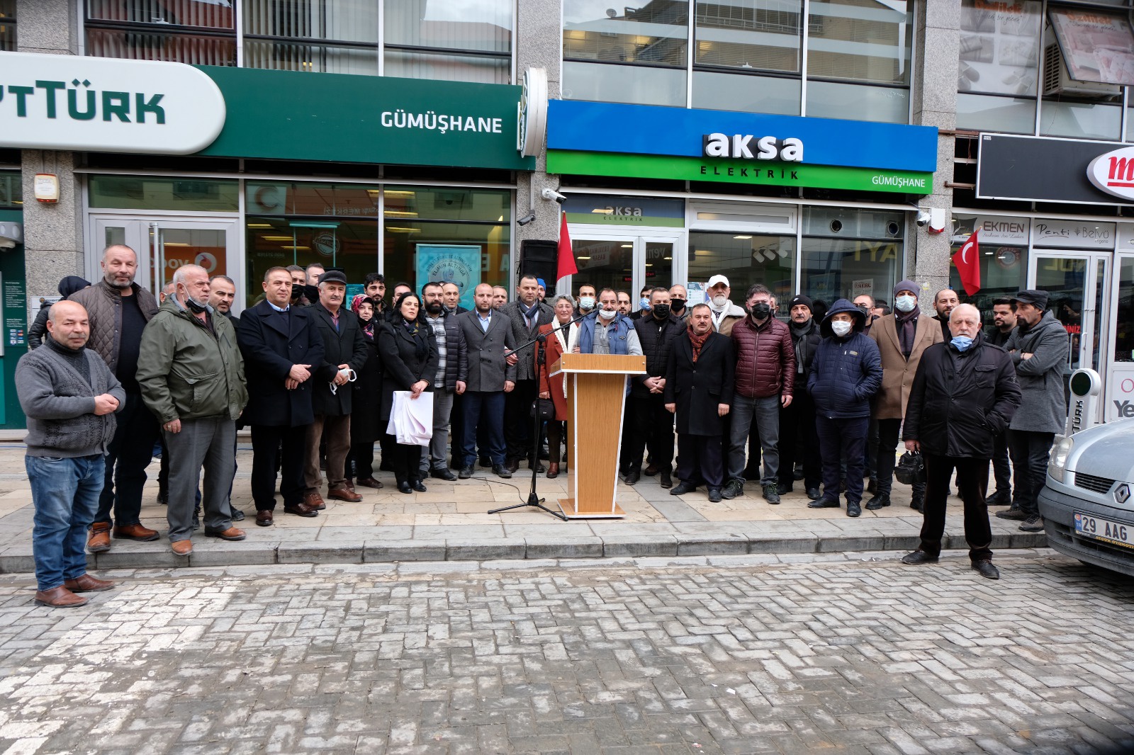 Gümüşhane’de esnaf elektriğe gelen zamma tepki gösterdi 7