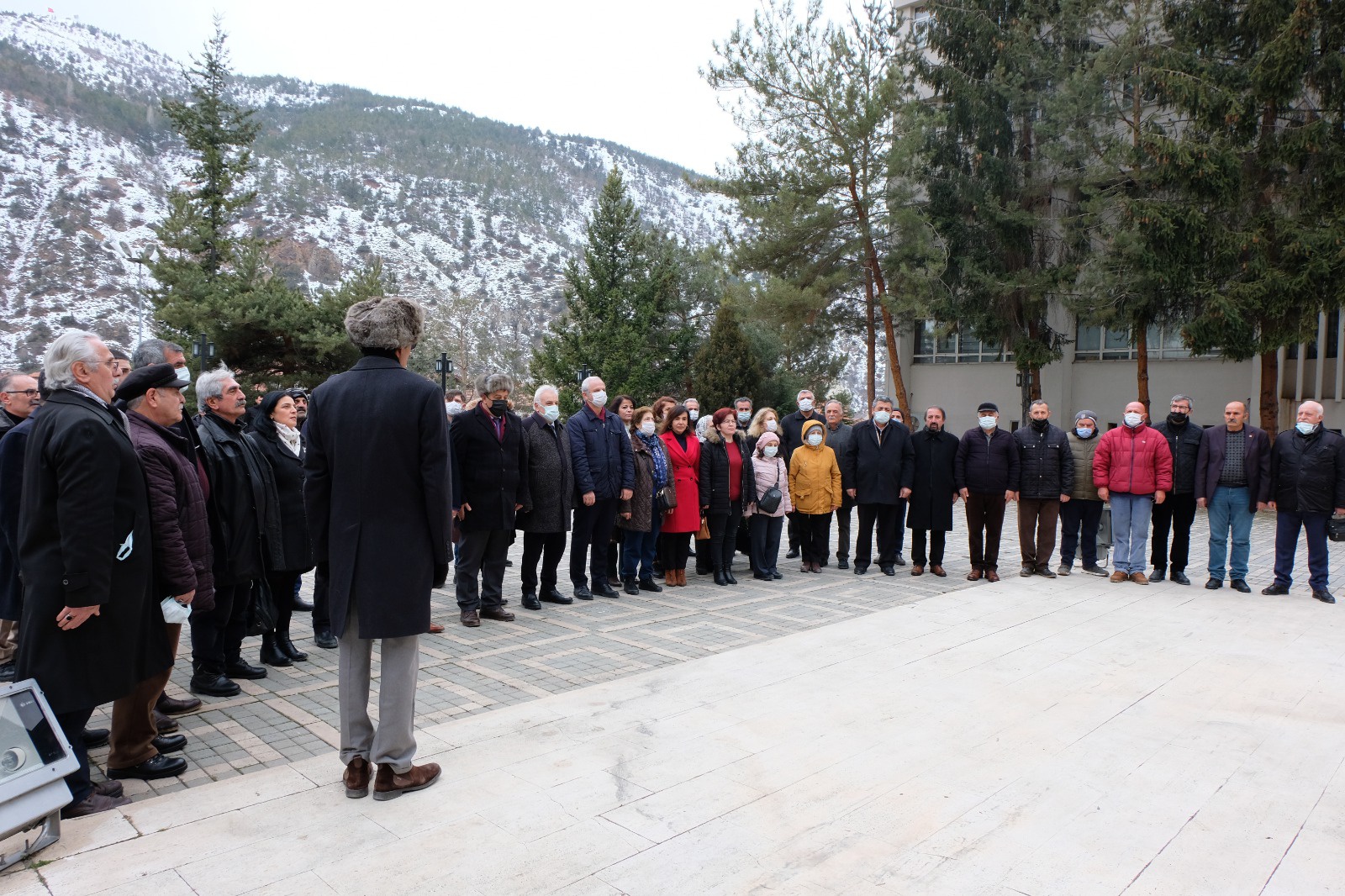 CHP ve ADD Atatürk Anıtına buket bıraktı 7