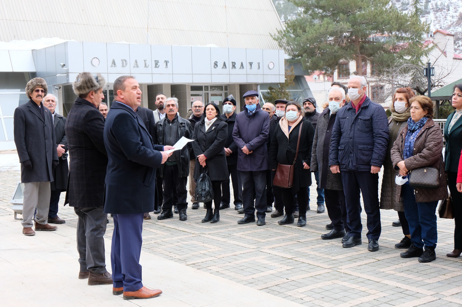 CHP ve ADD Atatürk Anıtına buket bıraktı 4