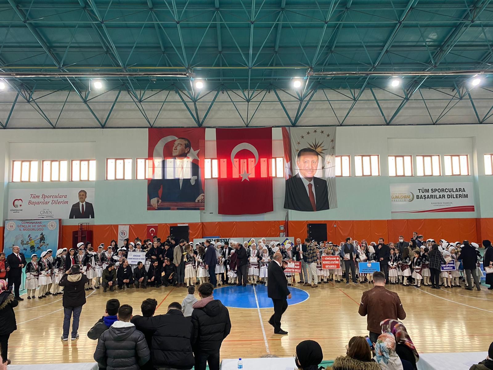 Okullar arası halk oyunları yarışmaları tamamlandı 2