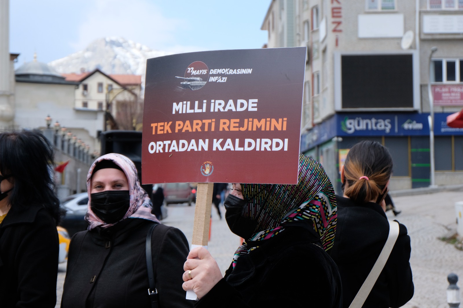 '28 Şubat’ı bin yıl geçse de unutmayacağız' 2