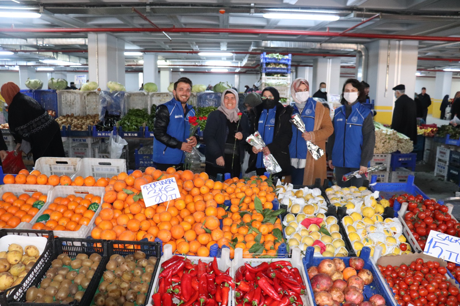 Gençlik Merkezi emekçi kadınları unutmadı 6