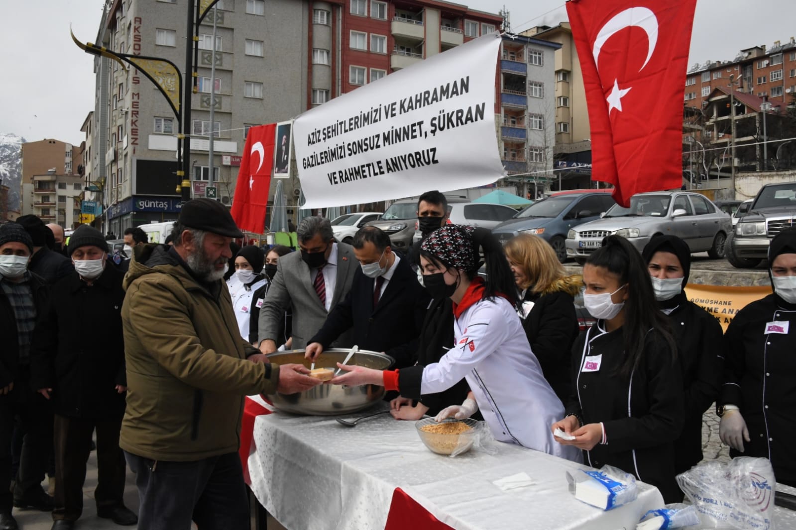 Hayme Ana’nın torunları şehitleri yâd etti 1