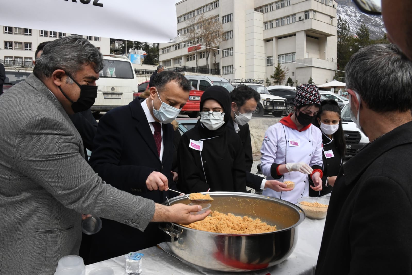 Hayme Ana’nın torunları şehitleri yâd etti 2