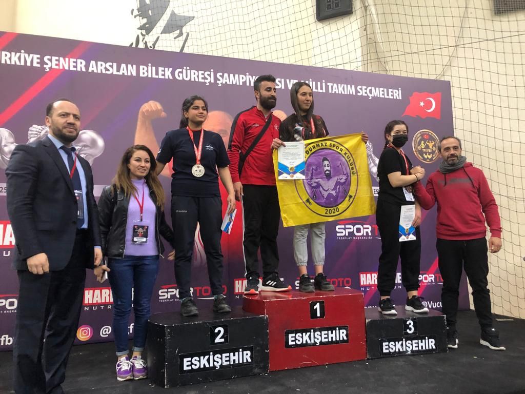 Bilek güreşçilerimizden 21 madalya daha 5