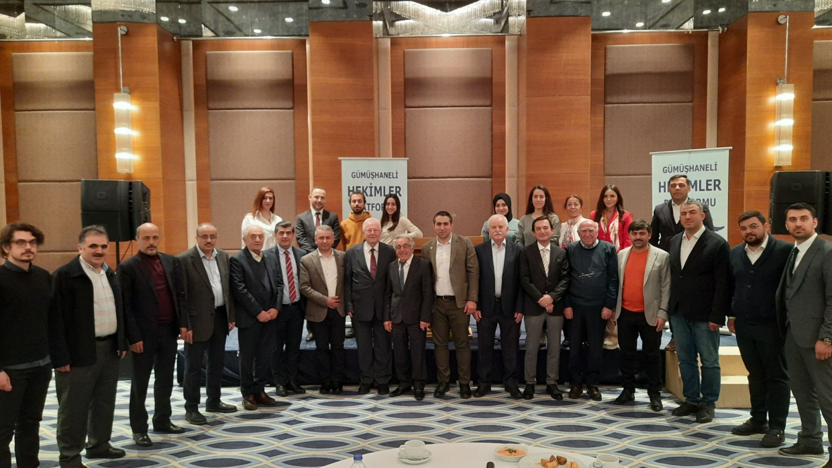 Gümüşhaneli Hekimler Platformu buluştu 31