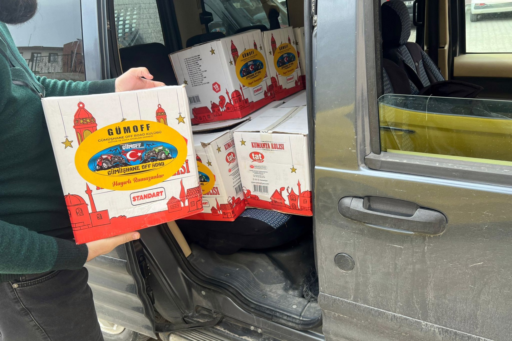 GÜMOFF’tan ihtiyaç sahiplerine 450 gıda kolisi 3