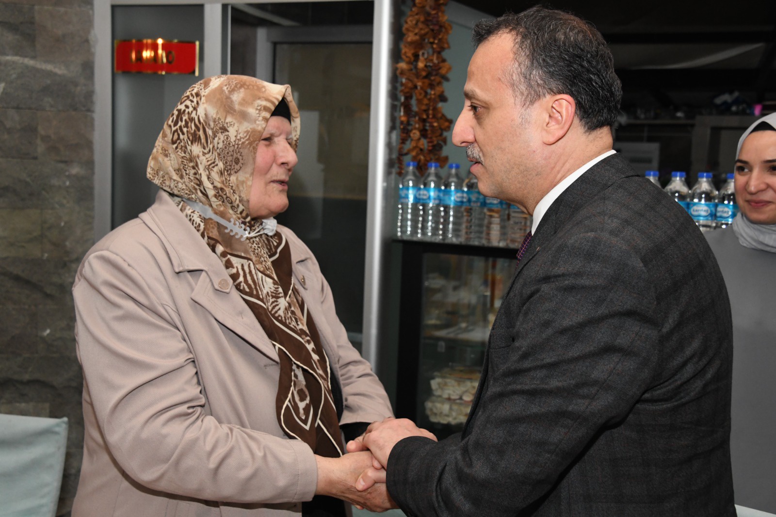 Vali Taşbilek, Torul’da şehit aileleriyle iftar yaptı 9