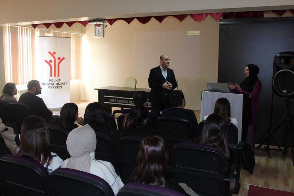 Köse’de “Öfke Yönetimi” ve “Hayat Arkadaşımı Nasıl Seçerim?” temalı eğitim verildi 1