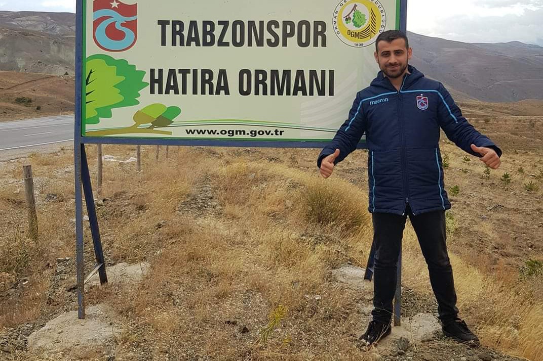 Refüje çarpan otomobilin sürücüsü öldü 6