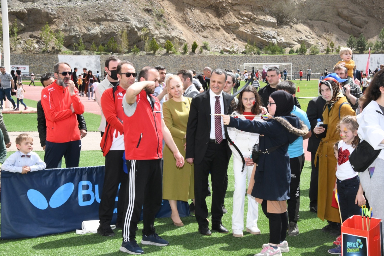 Stadyum 23 Nisan’da doldu taştı 4