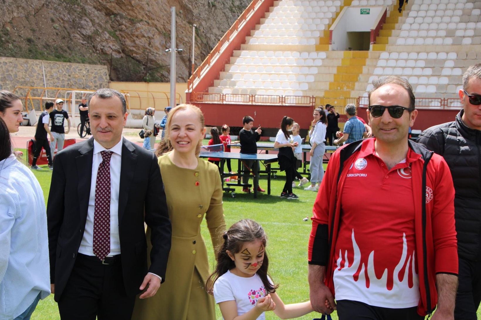 Stadyum 23 Nisan’da doldu taştı 3