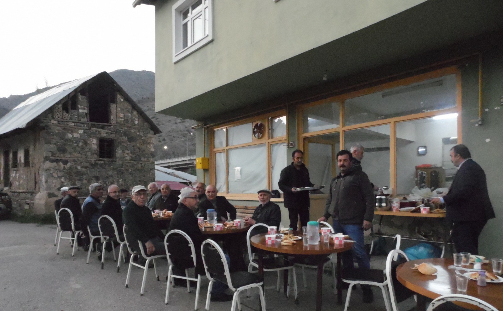 Nuri Dayı Derneğinden iftar programı 4