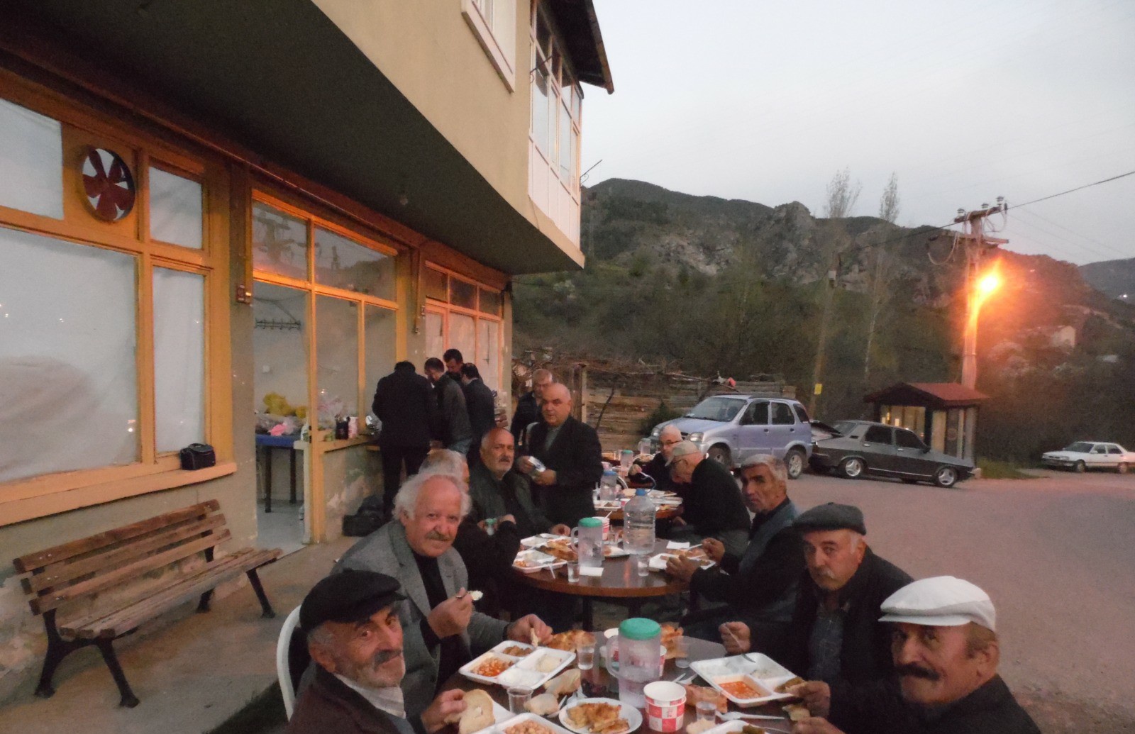 Nuri Dayı Derneğinden iftar programı 5