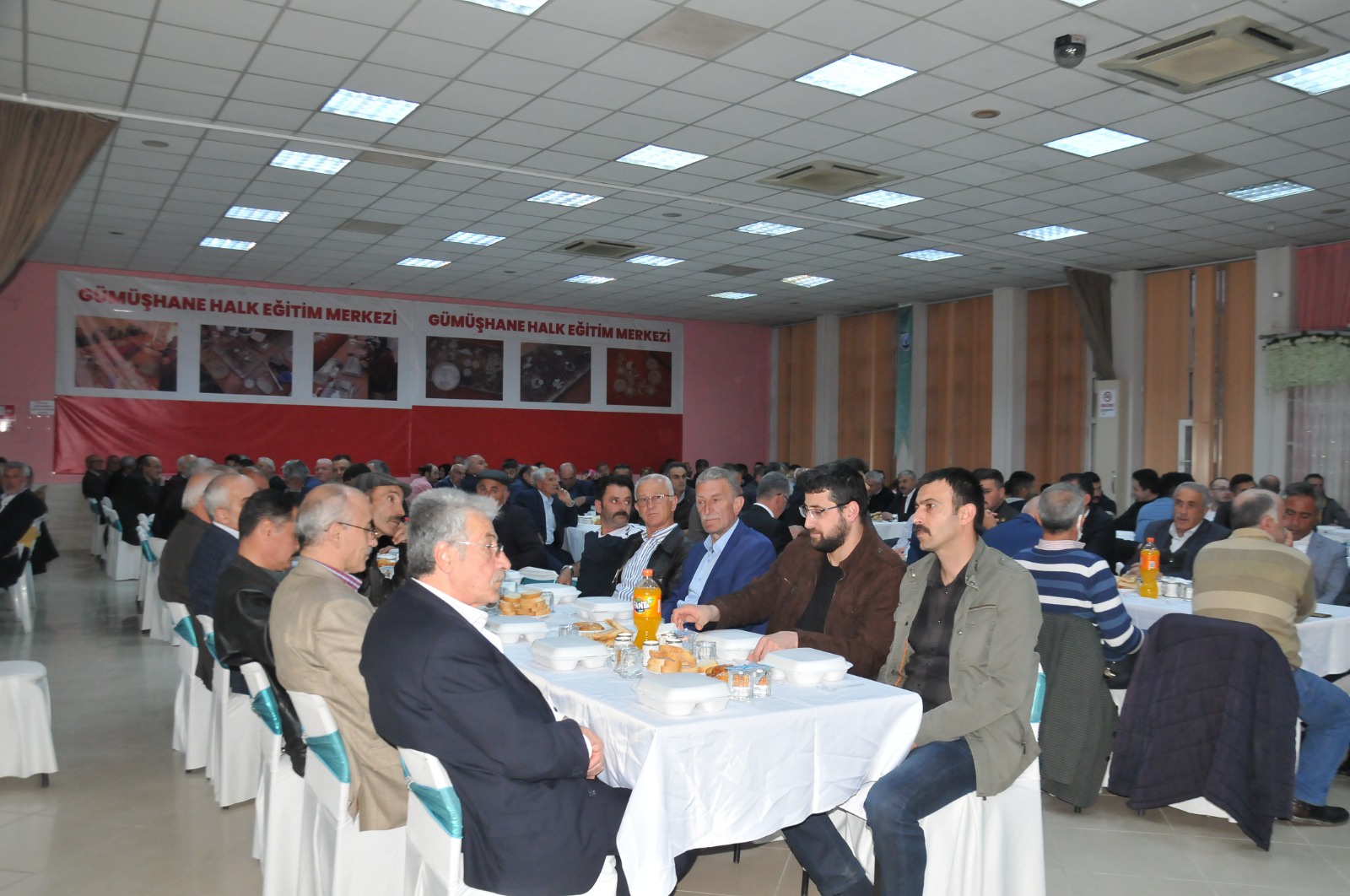 MHP İl Başkanlığından İftar Yemeği  4